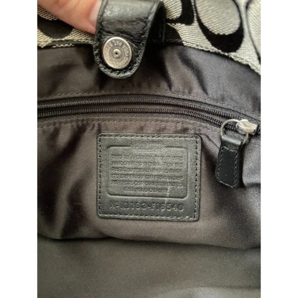 Coach Signature Collection Jacquard. Like New, Must See! - Picture 6 of 7